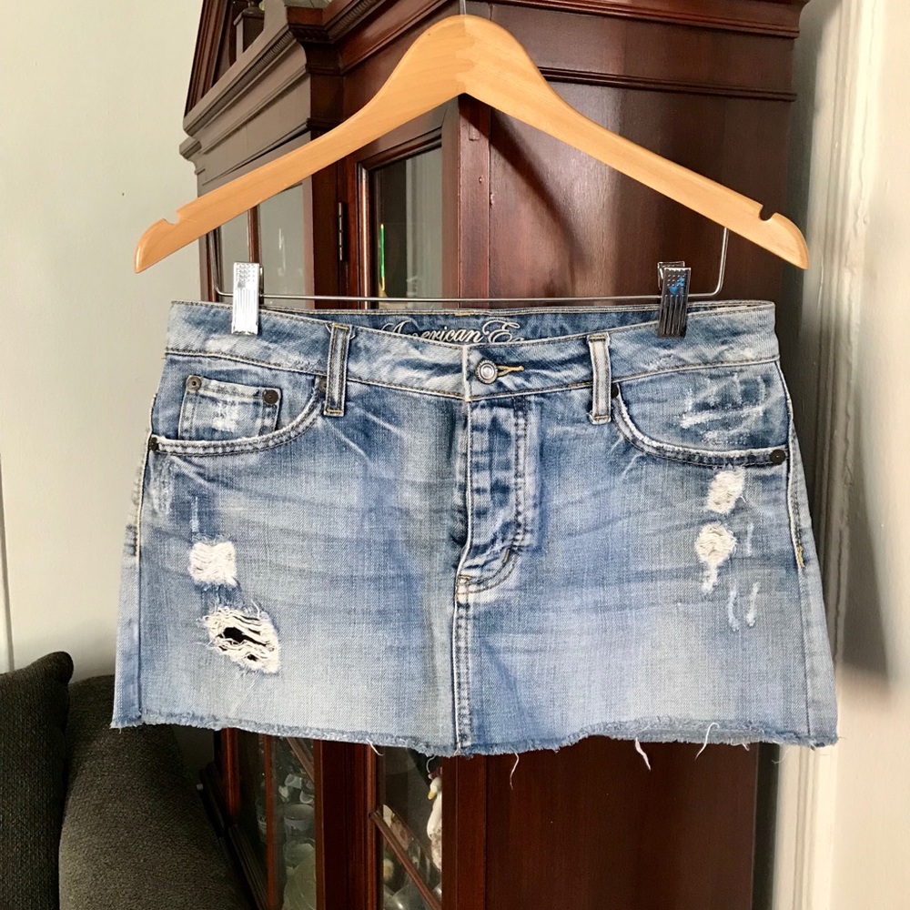 American Eagle Distressed Mini Skirt